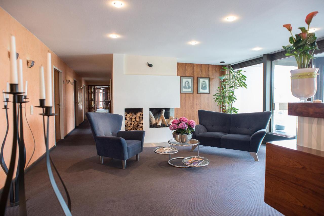 Hotel Koegel Erbach an der Danau エクステリア 写真